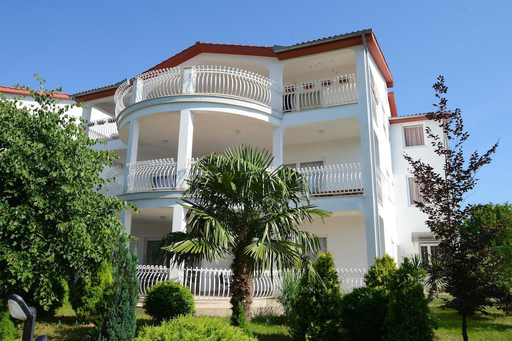 Wish Apartments Poreč Eksteriør billede