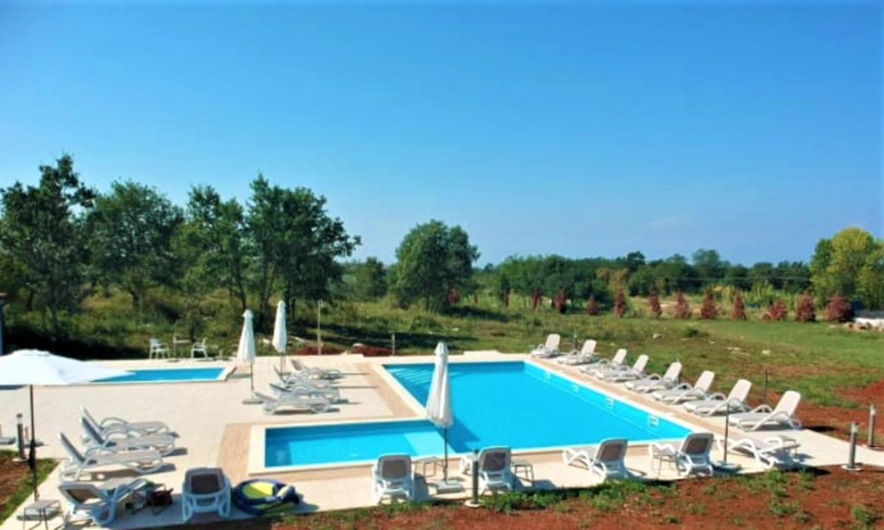 Wish Apartments Poreč Eksteriør billede